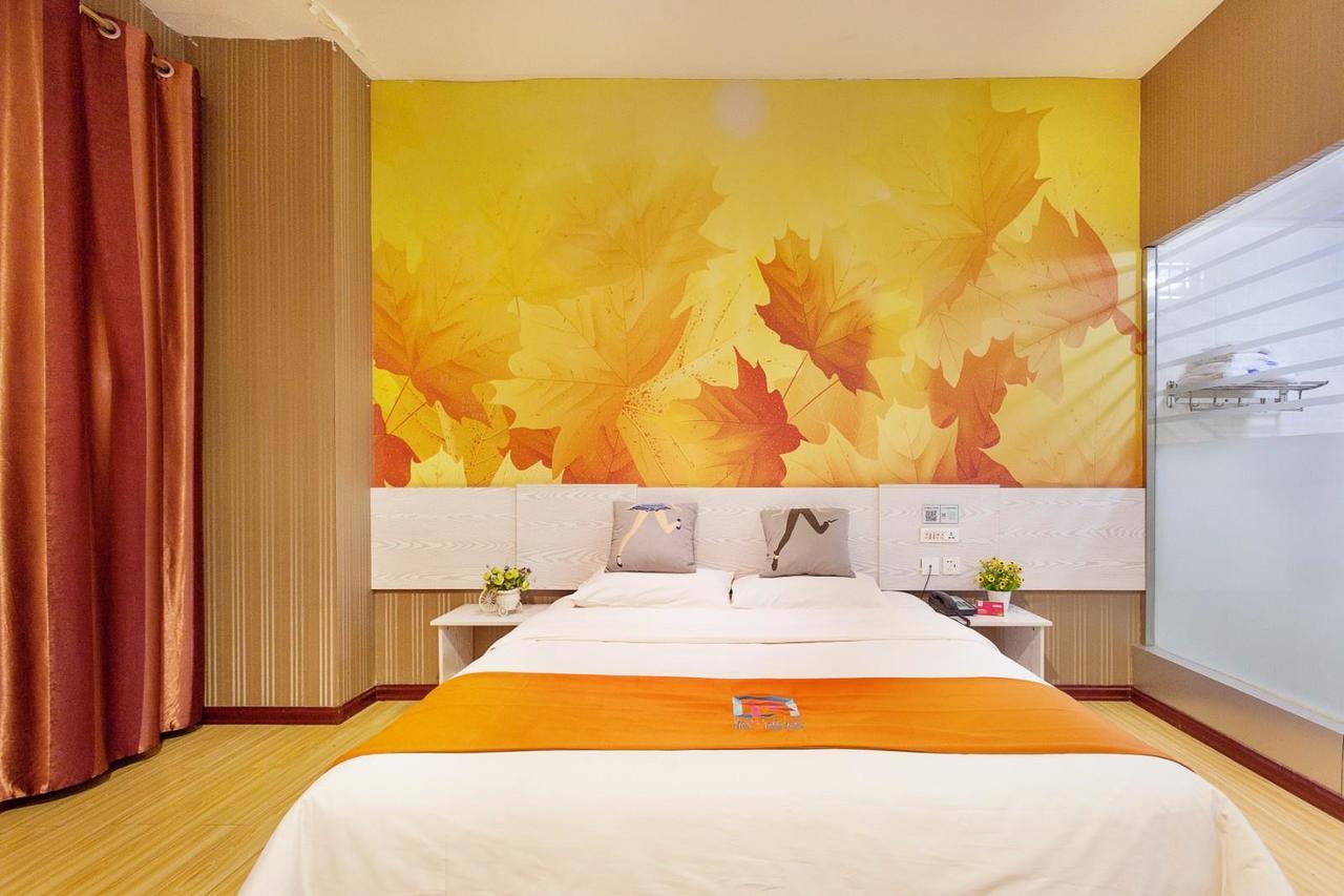 Pai Hotel Chengdu North Railway Station Buitenkant foto