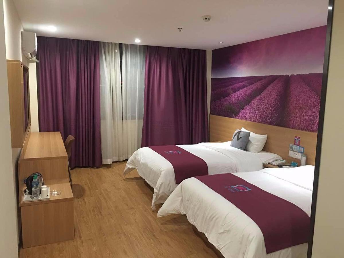 Pai Hotel Chengdu North Railway Station Buitenkant foto