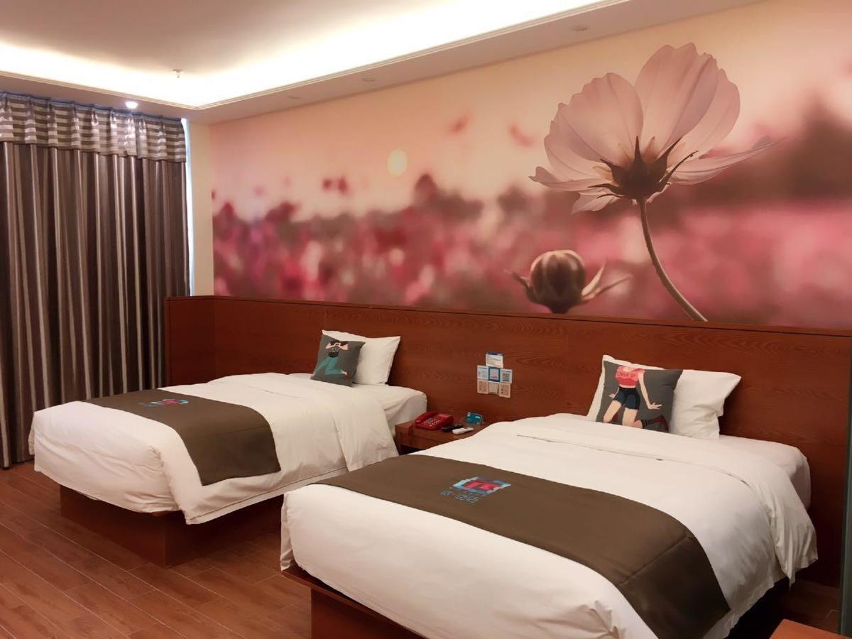 Pai Hotel Chengdu North Railway Station Buitenkant foto